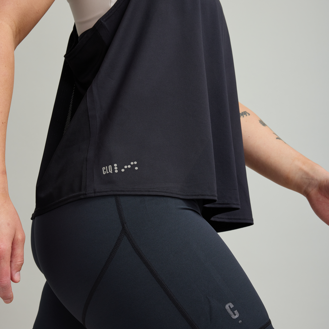CLQ Flex Split Back Singlet Black