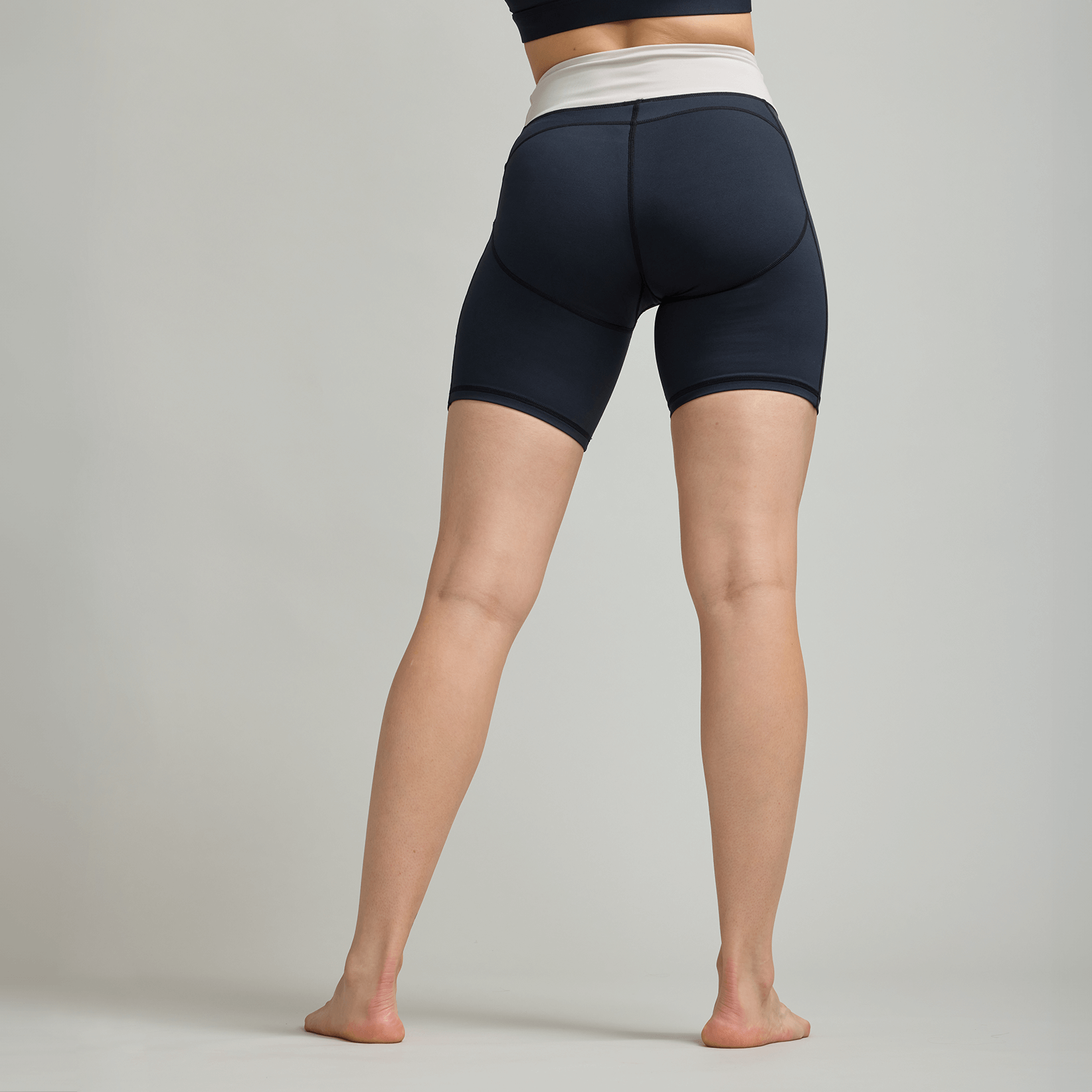 CLQ Flex Mid-Biker - Black and Bone