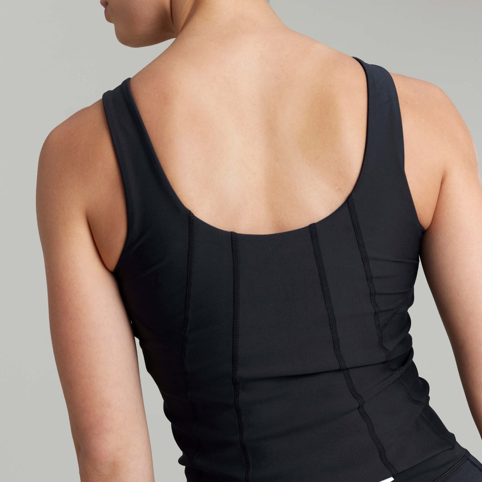 CLQ Power High Neck Tank Black