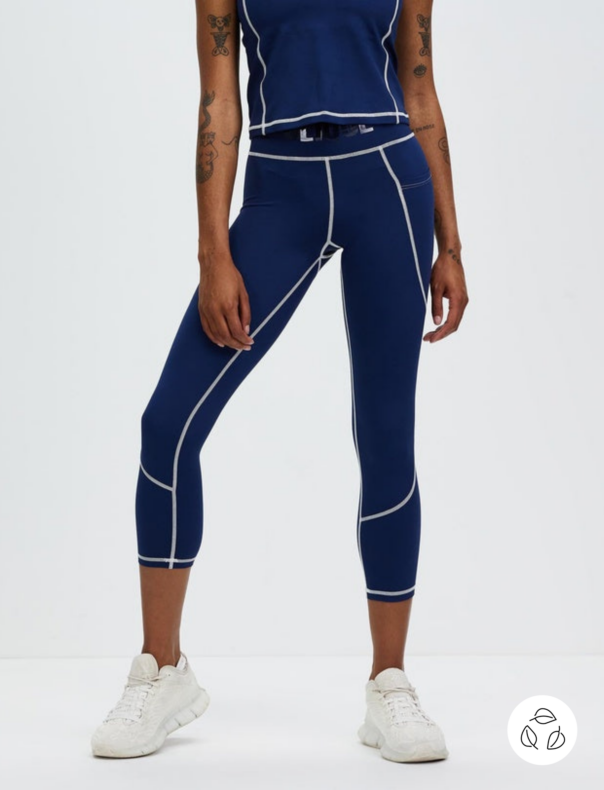 Power 7/8 Compression Tights - CONQUEST
